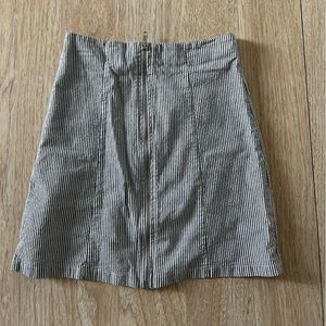Brandy Melville skirt